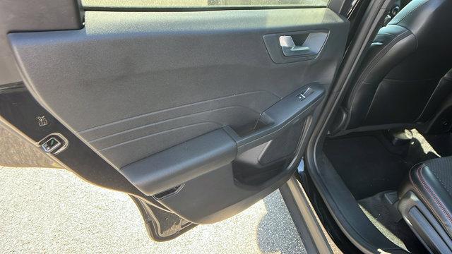 Photo of 2024 Black Ford Escape
