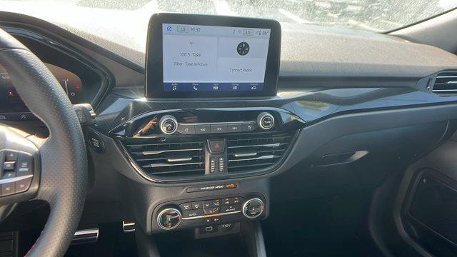 Photo of 2024 Black Ford Escape
