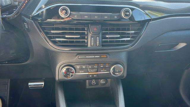 Photo of 2024 Black Ford Escape