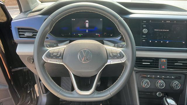 Photo of 2022 Deep Black Pearl Effect Volkswagen Taos