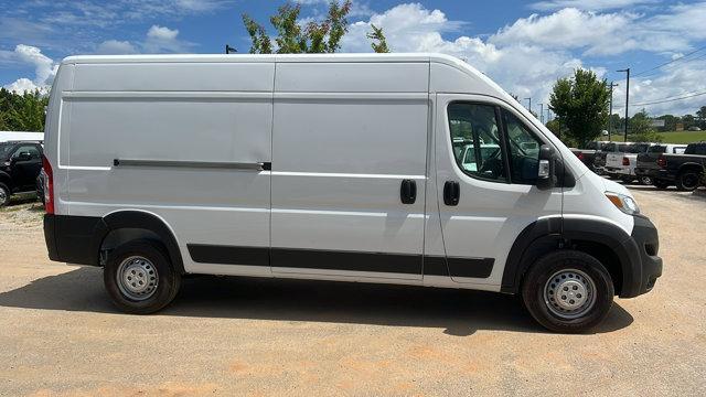 Photo of 2025 Bright White Clearcoat RAM ProMaster 2500