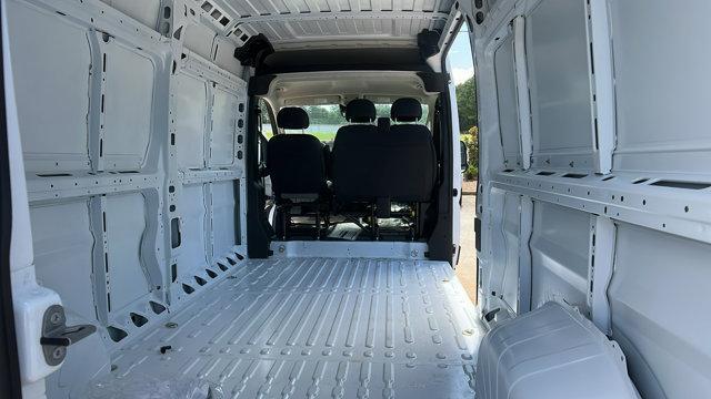 Photo of 2025 Bright White Clearcoat RAM ProMaster 2500