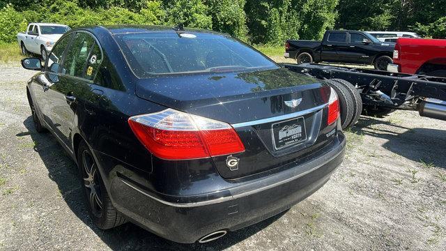 Photo of 2011 Black Noir Pearl Hyundai Genesis