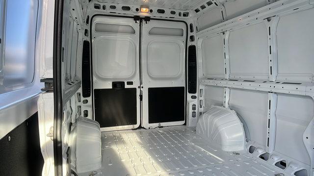 Photo of 2025 Bright White Clearcoat RAM ProMaster 2500