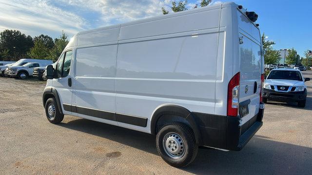 Photo of 2025 Bright White Clearcoat RAM ProMaster 2500