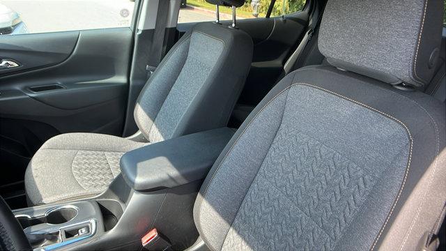 Photo of 2024 Mosaic Black Metallic Chevrolet Equinox