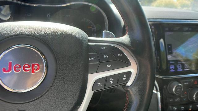Photo of 2020 Granite Crystal Clearcoat Metallic Jeep Grand Cherokee