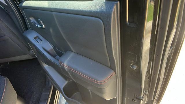 Photo of 2023 Black Nissan Frontier