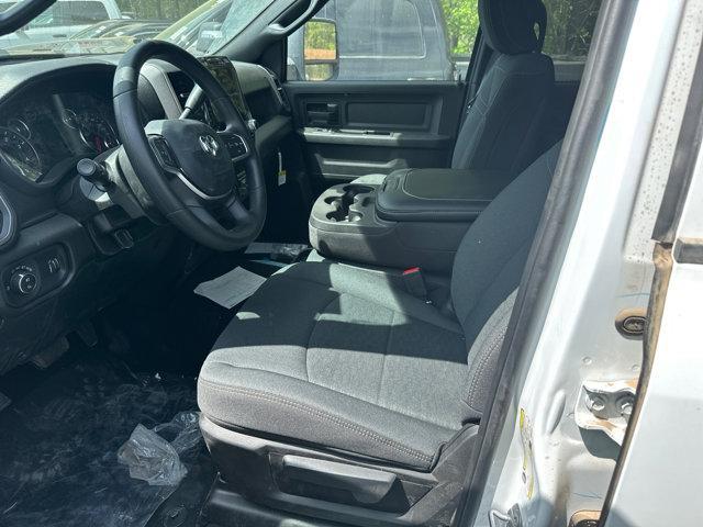 Photo of 2025 Bright White Clearcoat RAM 2500