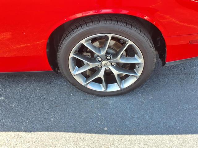 Photo of 2022 Torred Clearcoat Dodge Challenger