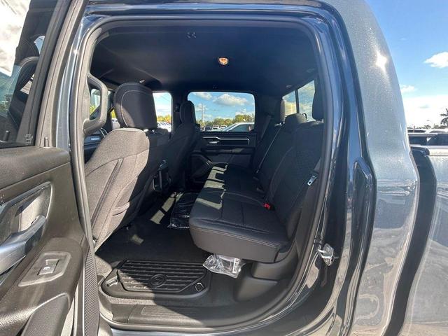 Photo of 2025 Blue Metallic RAM 1500
