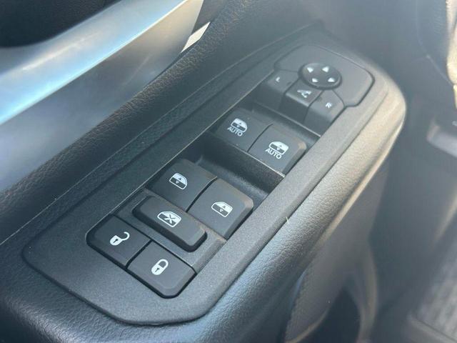 Photo of 2025 Blue Metallic RAM 1500