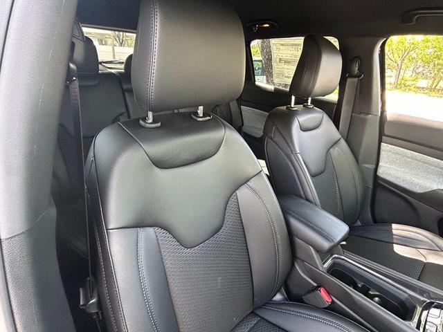 Photo of 2025 Diamond Black Jeep Compass