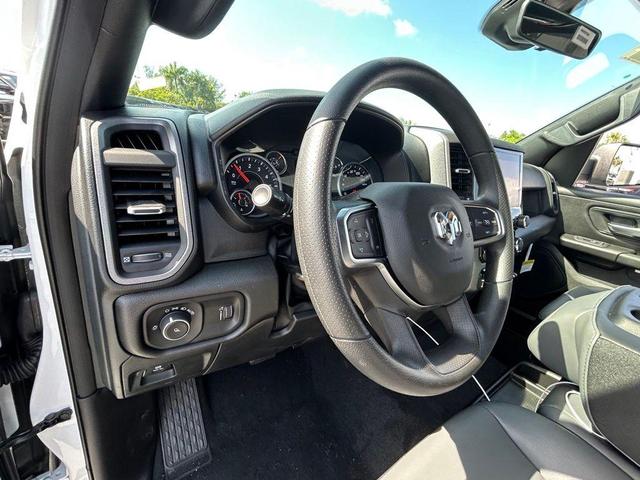 Photo of 2025 Bright White Clearcoat RAM 1500