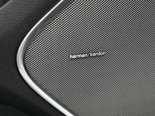 Photo of 2025 Bright White Clearcoat RAM 1500