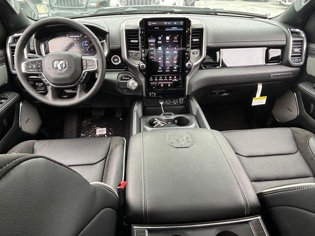 Photo of 2025 Bright White Clearcoat RAM 1500