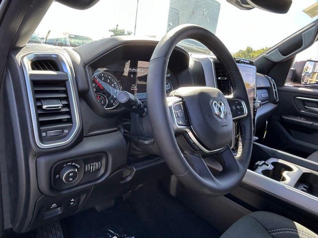 Photo of 2025 Diamond Black RAM 1500