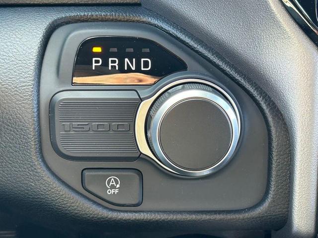 Photo of 2025 Diamond Black RAM 1500