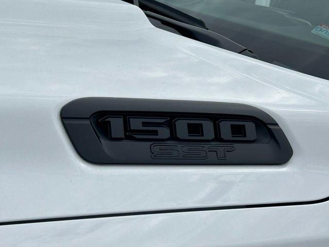 Photo of 2025 Bright White Clearcoat RAM 1500