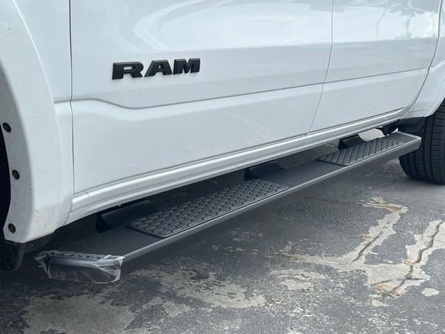 Photo of 2025 Bright White Clearcoat RAM 1500