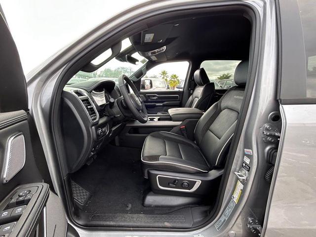 Photo of 2025 Billet Silver Metallic Clearcoat RAM 1500
