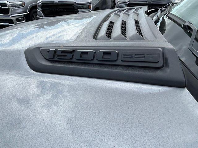 Photo of 2025 Billet Silver Metallic Clearcoat RAM 1500