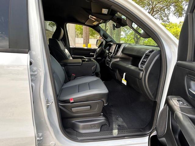 Photo of 2025 Bright White Clearcoat RAM 1500
