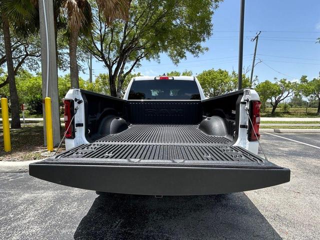 Photo of 2025 Bright White Clearcoat RAM 1500