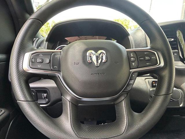 Photo of 2025 Bright White Clearcoat RAM 1500