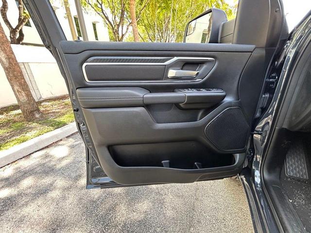 Photo of 2025 Blue Metallic RAM 1500