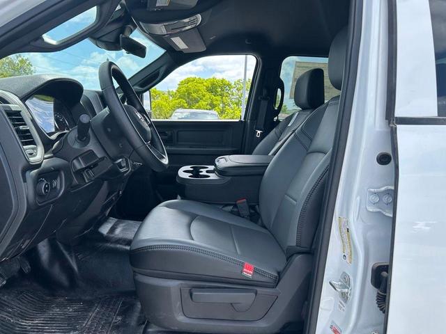 Photo of 2025 Bright White Clearcoat RAM 2500