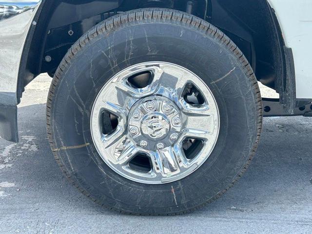 Photo of 2025 Bright White Clearcoat RAM 2500