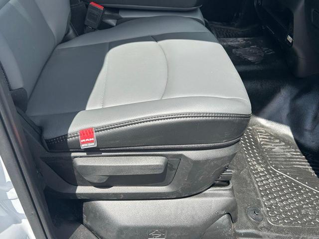 Photo of 2025 Bright White Clearcoat RAM 2500