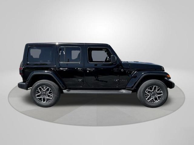 Photo of 2025 Black Clearcoat Jeep Wrangler