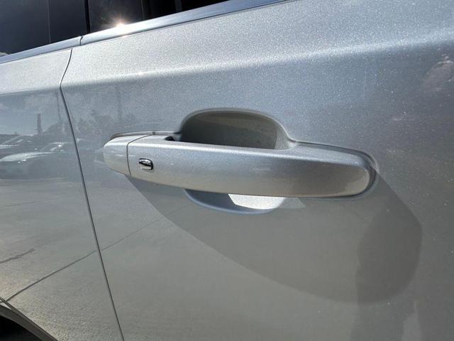 Photo of 2021 Silver Ice Metallic Chevrolet Traverse