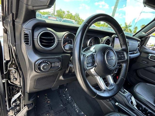 Photo of 2022 Black Clearcoat Jeep Wrangler Unlimited