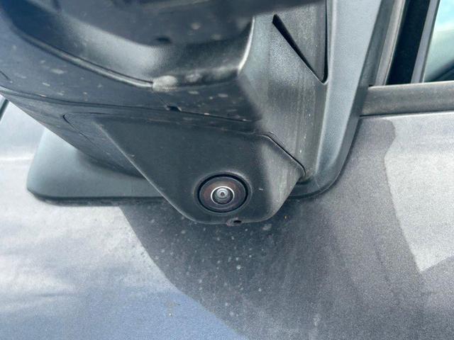 Photo of 2025 Granite Crystal Clearcoat Metallic RAM 2500