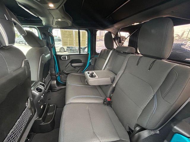 Photo of 2024 Pearlcoat Jeep Wrangler 4xe