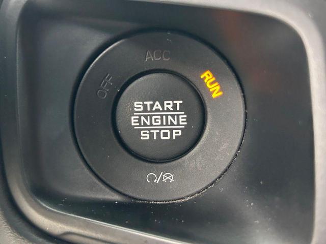 Photo of 2024 Pearlcoat Jeep Wrangler 4xe