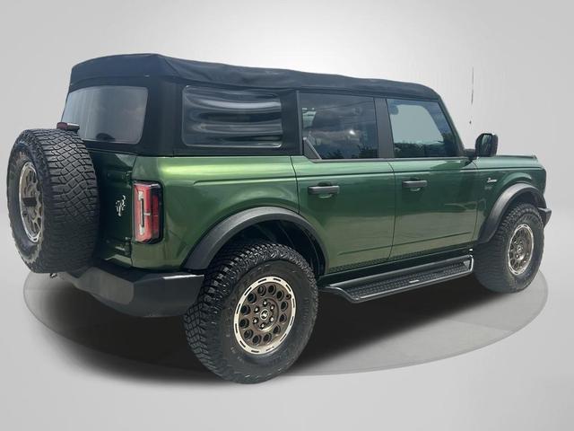 Photo of 2022 Eruption Green Metallic Ford Bronco