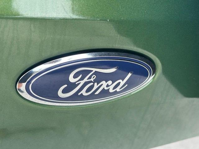 Photo of 2022 Eruption Green Metallic Ford Bronco