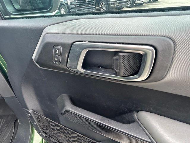 Photo of 2022 Eruption Green Metallic Ford Bronco