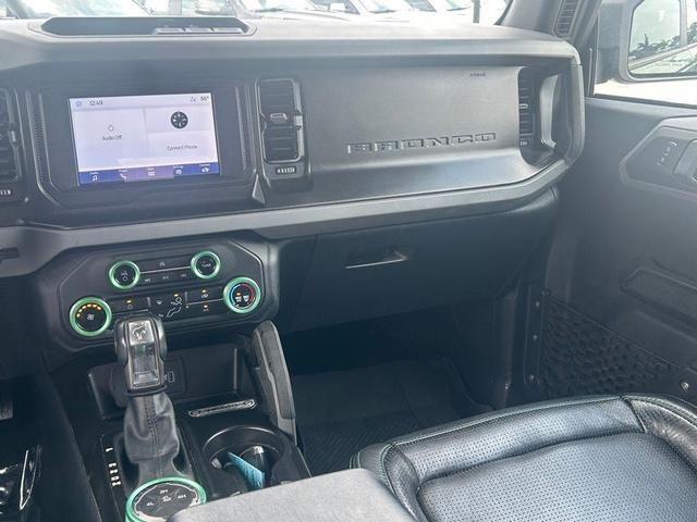 Photo of 2022 Eruption Green Metallic Ford Bronco