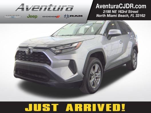 Photo of 2024 Silver Toyota RAV4