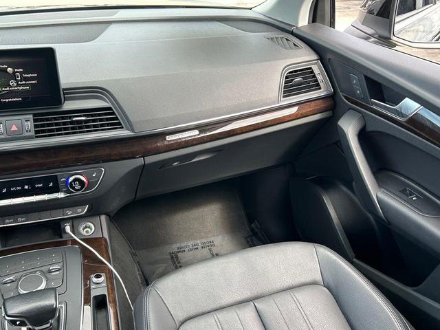 Photo of 2019 Brilliant Black Audi Q5