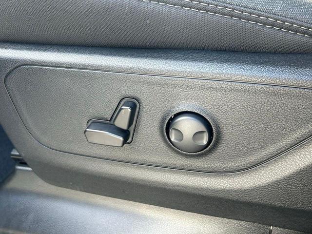 Photo of 2025 Diamond Black RAM 1500