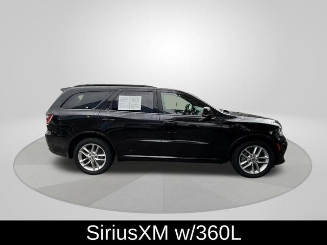 Photo of 2023 DB Black Crystal Clearcoat Dodge Durango