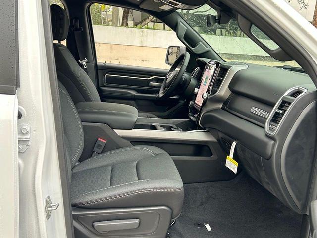 Photo of 2025 Bright White Clearcoat RAM 1500