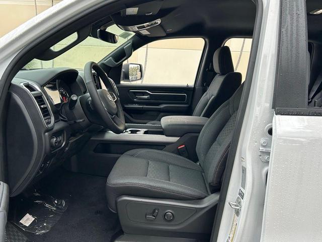 Photo of 2025 Bright White Clearcoat RAM 1500