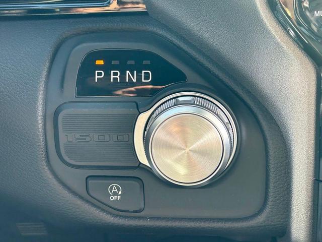 Photo of 2025 Bright White Clearcoat RAM 1500